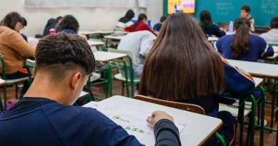 IPCA acelera para 0,70% em fevereiro com reajuste das mensalidades escolares