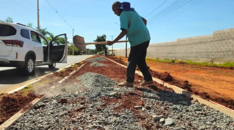 GDF aplica R$ 1.991.836 para implantar 4.906 m de calçadas no Riacho Fundo II