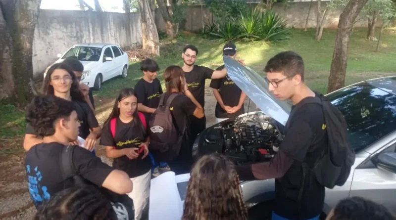 Detran-DF forma 231 estudantes do Ensino Médio no curso Cidadania no Trânsito