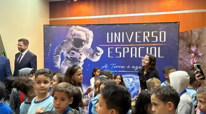 Planetário de Brasília abre exposição gratuita sobre a Missão Centenário; mostra fica até o fim de 2026