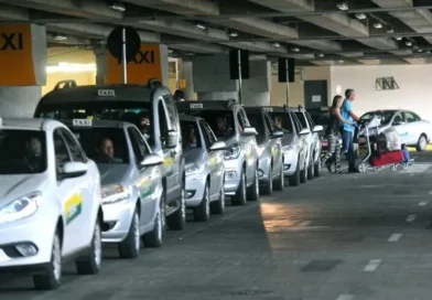 Lei nº 7.891/2026 regulamenta cessão de outorgas de táxi no DF