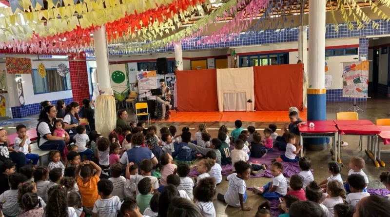 Projeto 'Primeira Infância em Foco' encerra circulação com sessão gratuita e acessível na Orla do Lago de Brazlândia