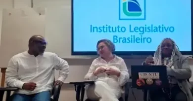 Decrin participa de cine-debate no Senado sobre intolerância religiosa