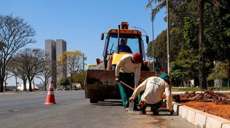 GDF na Sua Porta mobiliza Novacap com R$ 37,3 milhões em obras no Plano Piloto