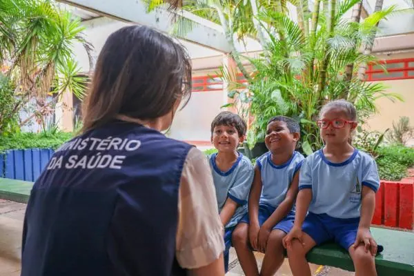 Lei institui Programa Carreta da Saúde na Escola no DF