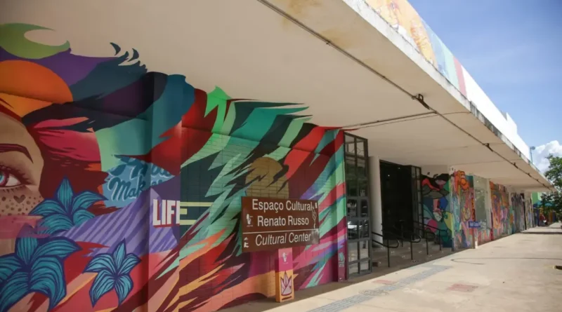 Programação reúne exposições, música, dança e encontro automotivo no DF