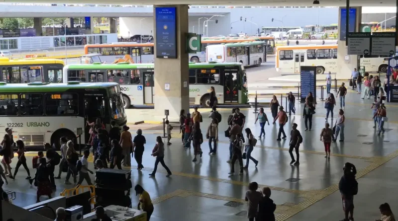 Semob-DF reforça ônibus do DF para Brasil x Noruega; viagens extras começam às 14h