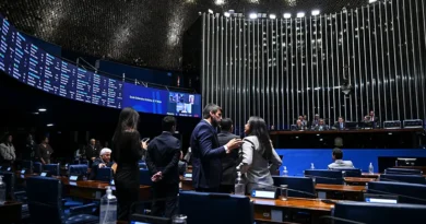 Senado prorroga por 60 dias MPs da ‘taxa das blusinhas’ e de subsídio a combustíveis