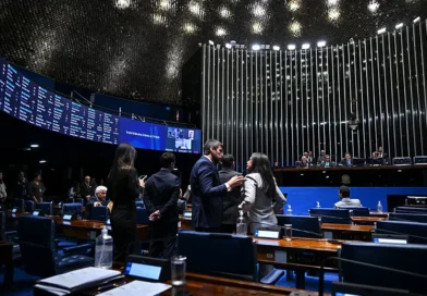 Senado prorroga por 60 dias MPs da ‘taxa das blusinhas’ e de subsídio a combustíveis
