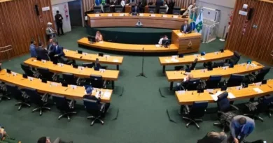 Eleições 2026 O que faz um deputado distrital? Conheça deveres, funções e.