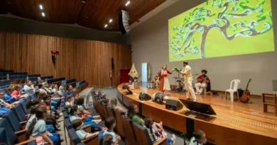 Escola do Legislativo Semana da Primeira Infância une música, educação e conscientização.