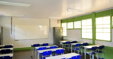 Governadora do DF anuncia troca de comando da Secretaria de Educação após Ideb ruim Governadora do DF anuncia troca de comando da Secretaria de Educação após Ideb ruim