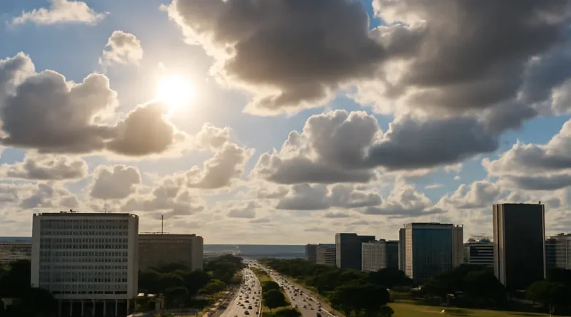 Previsão do tempo hoje para Brasília (DF) - sol e muitas nuvens à tarde; à noite o céu.
