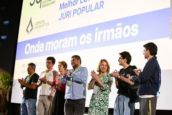 28º Troféu Câmara Legislativa Vencedores do Troféu Câmara Legislativa exaltam cinema.