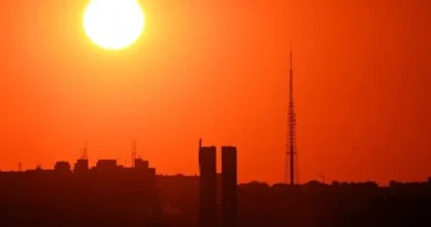 Brasília bate recorde de temperatura nesta segunda-feira (28/9) Brasília bate recorde de temperatura nesta segunda-feira (28/9)