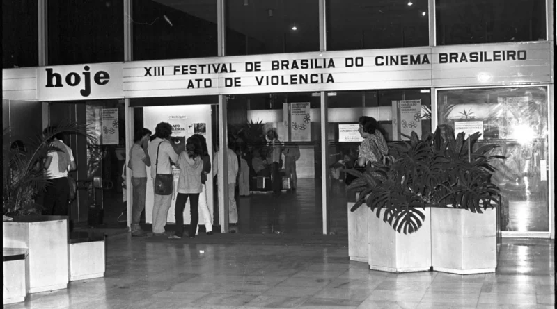 Conheça a história do Festival de Brasília do Cinema Brasileiro, que chega à 59ª edição.