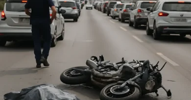 Motociclista morre em acidente na EPIA, no DF; motoristas enfrentam engarrafamento