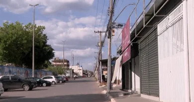 Mulher morre após tomar injeção para queda de cabelo no DF Mulher morre após tomar injeção para queda de cabelo no DF