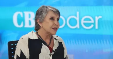 Unidade Popular fecha apoio a Erika Kokay e projeta palanque unificado no DF