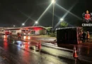 Carreta capotada na Epia Sul mantém via parcialmente interditada