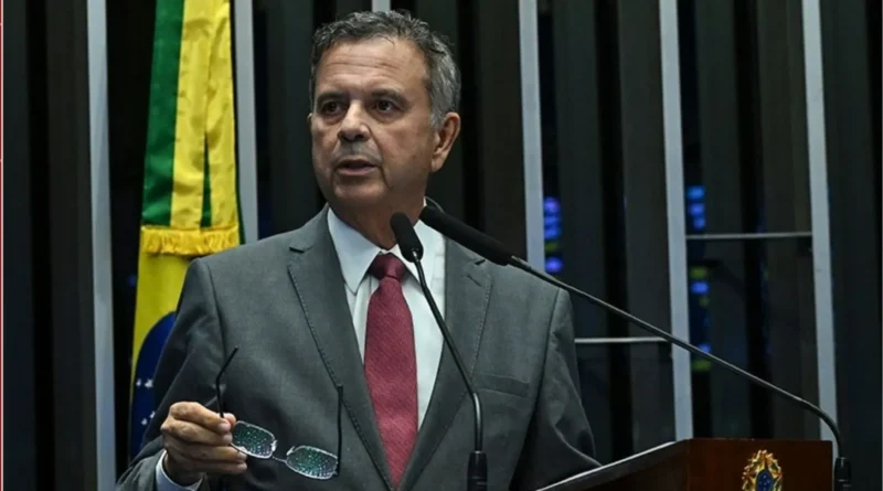 Coordenador de campanha de Flávio, Rogério Marinho tem alta após ser internado no DF com.