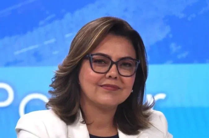 Leila do Vôlei pede licença do Senado após derrota nas urnas