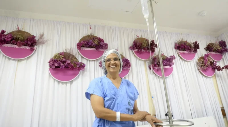 Outubro Rosa - HRT atende mais de 30 mulheres no 11º Mutirão de Reconstrução Mamária
