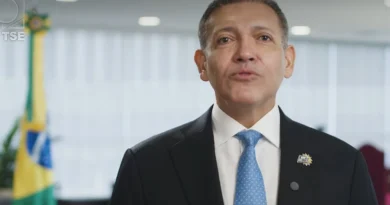 Presidente do TSE diz que voto é direito fundamental dos brasileiros "Por meio dele, cada.